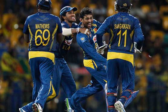 Dilshan shines as Sri Lanka thrash South Africa