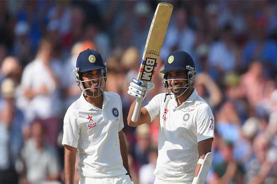 Shami stars as India take charge of first Test