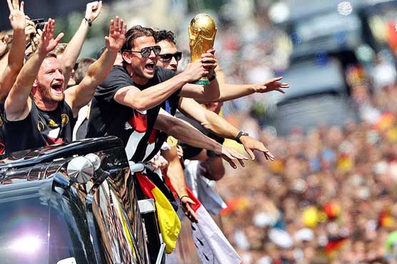 Germany throws giant homecoming party for World Cup heroes