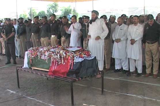 Peshawar blast: Funeral prayers for martyred cop held