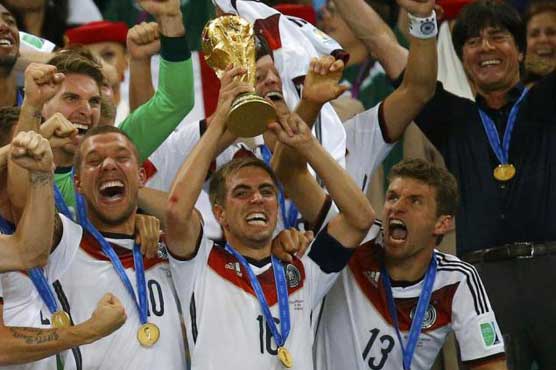 Football: Schweinsteiger favoured to become new Germany leader