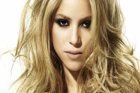 Shakira most 'liked' pop star on Facebook