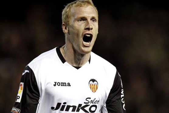 Football: Barcelona buy defender Mathieu for EUR20 million