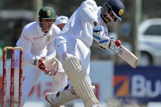  Sri Lanka on top despite Amla ton