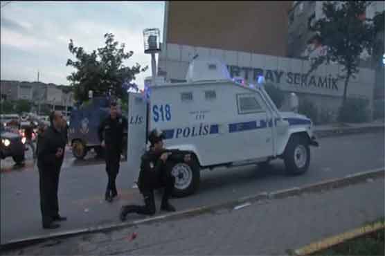 Police fire tear gas at Turkey anniversary protest