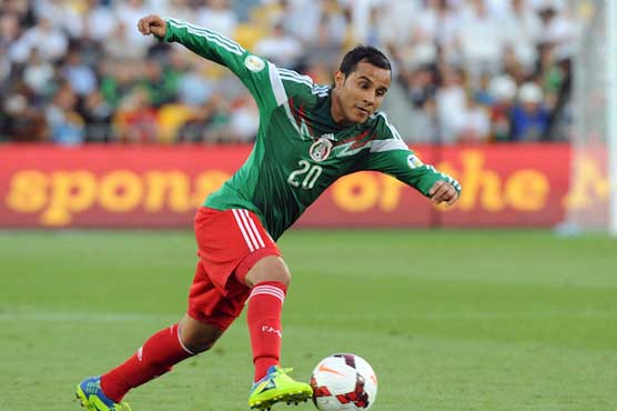 Football: Mexico's Montes fractures leg