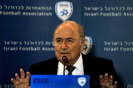 Football: Blatter deflects questions on Qatar