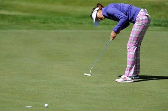 Golf: Wie, Park shoot 65 to share LPGA lead 