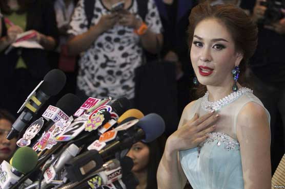Thai beauty queen resigns under social media fire
