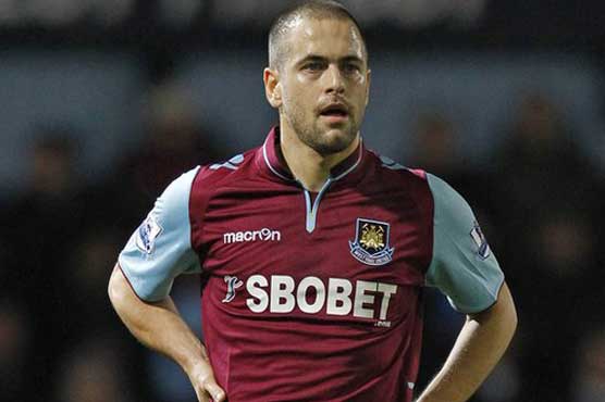 Football: Joe Cole joins Aston Vila
