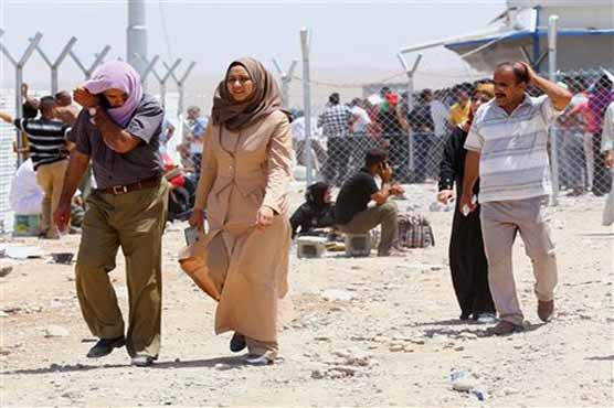 Half a million Iraqis flee as jihadists tighten grip