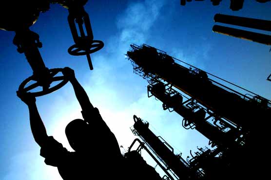 Crude prices up as militants close in on Baghdad