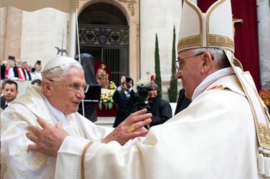 Pope says to ask God's advice on retirement 