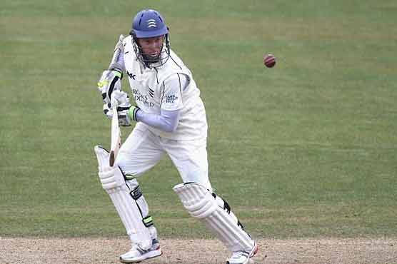Aussie Rodgers runs riot for Middlesex