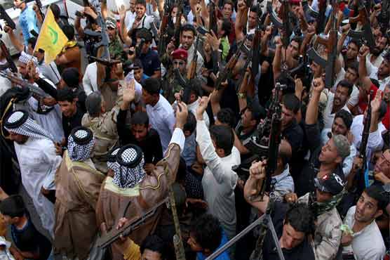 Fighting nears Baghdad as UN warns crisis 'life-threatening'