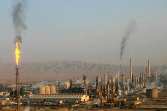 Militants hit refinery as Iraq vows to 'face terrorism'
