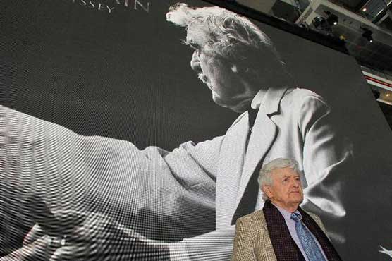 Salute to Holbrook opens US documentary film festival