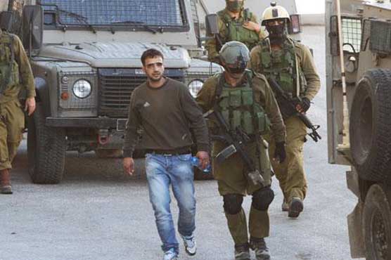 Israel arrest more teens in hunt for teens