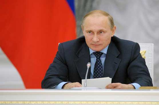 Putin moves to scrap option of invading Ukraine