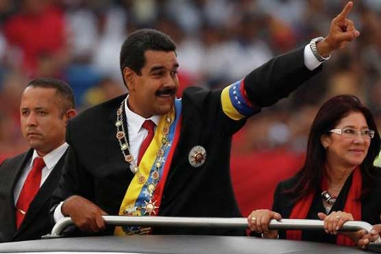 Chavez day marked by parade, clashes, diplomatic spat