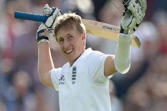 Root forced home with thumb injury
