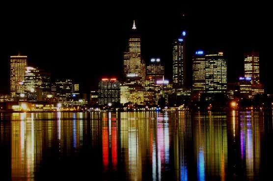 Mass power outage in Australian city Darwin