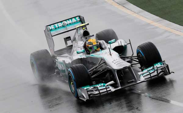 Formula One: Hamilton snatches Aussie pole as Vettel flops