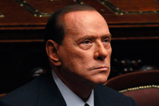 Football: Berlusconi gives Seedorf Milan backing