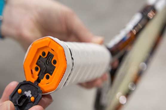 'Smart' racket offers tennis revolution 