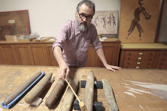 Cavemen's rock music makes a comeback 