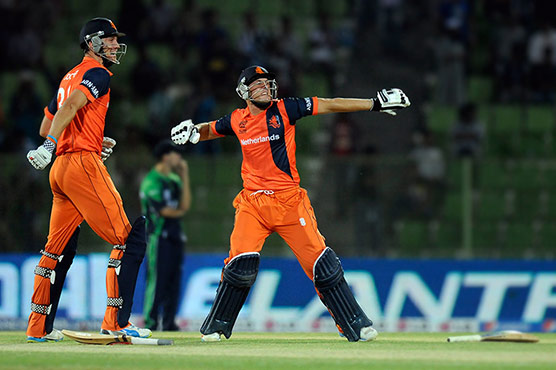 World T20: Netherlands oust Ireland in sixes feast