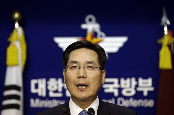 N.Korea test-fires missiles as Obama hosts summit