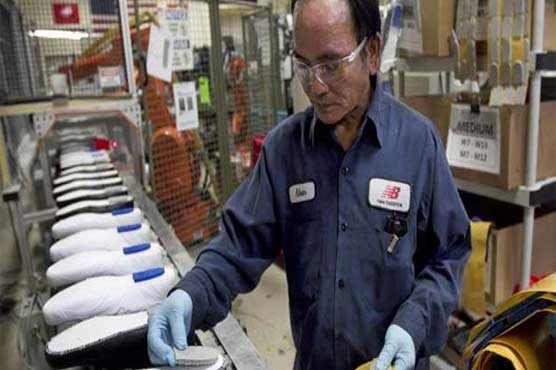 US manufacturing activity picks up in April