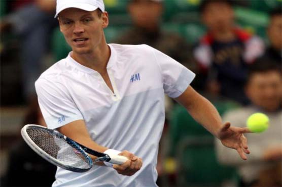 Tennis: Berdych to face Berlocq in Portugal final