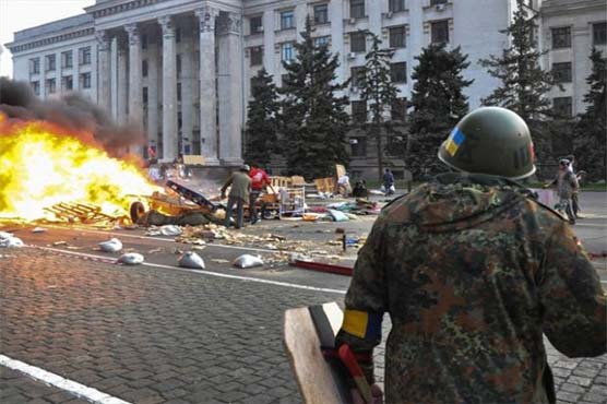 Fierce battles in Ukraine; OSCE team freed