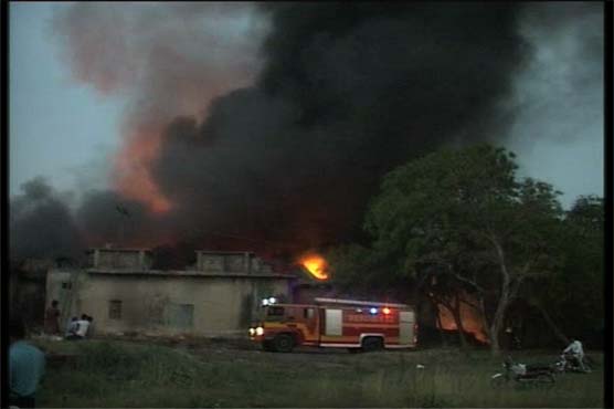 Lahore: Cooking oil, ghee godown catches fire