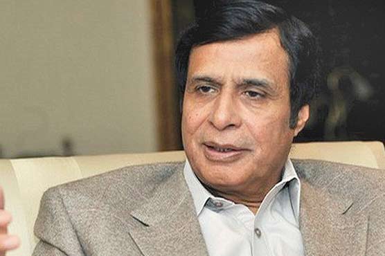 Defense minister's name should be added to Guinness for criticizing army: Elahi 