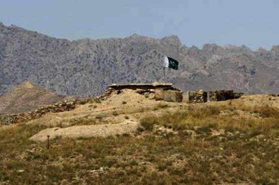 Pakistani security official killed by Afghan firing