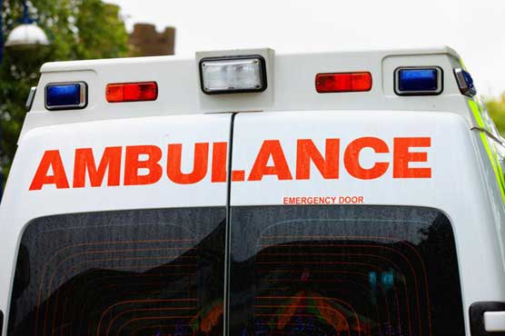 Naked Oregon man doing push-ups in road struck by car, killed