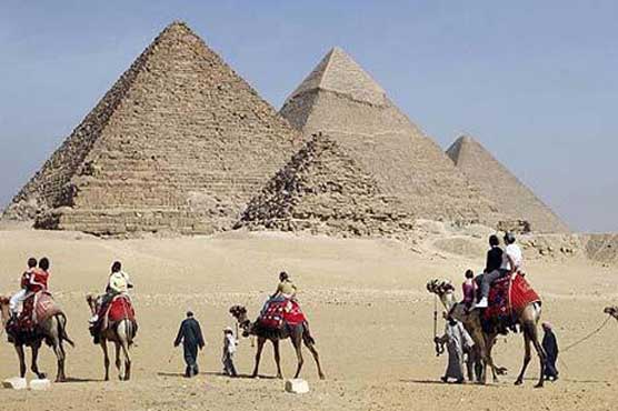 Egypt unveils two pharaonic military men's tombs