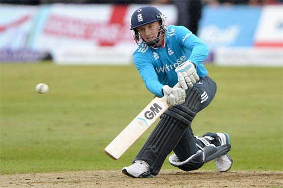 England see off Scotland by 39 runs 