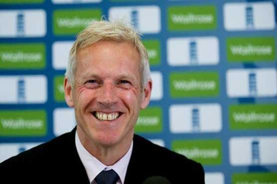 Ian Bell backs Moores to learn England lessons