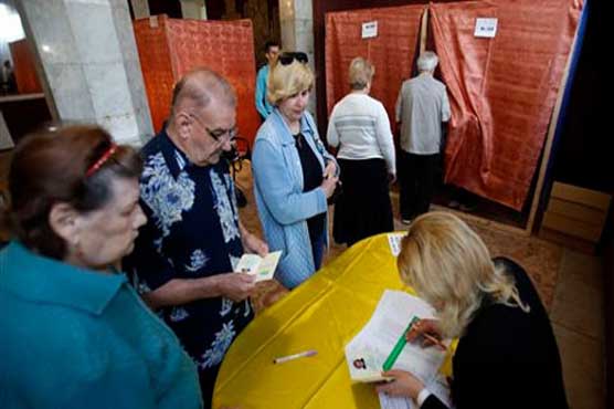 Pro-Russian rebels hold vote to split from Ukraine
