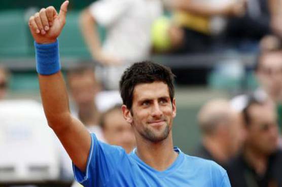 Djokovic returns from injury with win in Rome