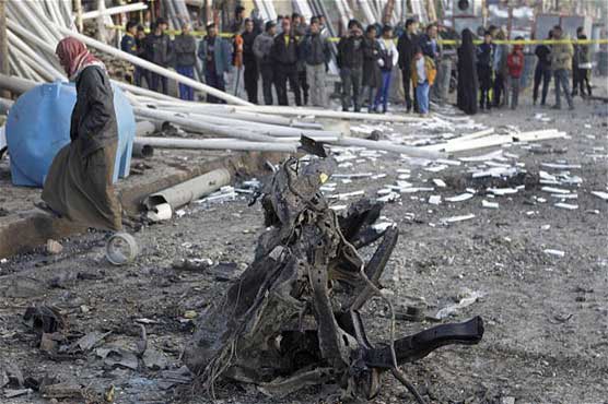 Baghdad car bomb against police HQ kills three 