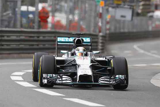 Formula One: Hamilton oversleeps, but clocks day's fastest time