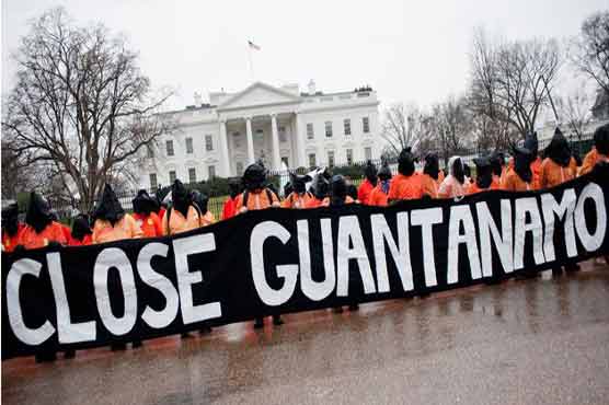 Protest at White House demands Guantanamo closure