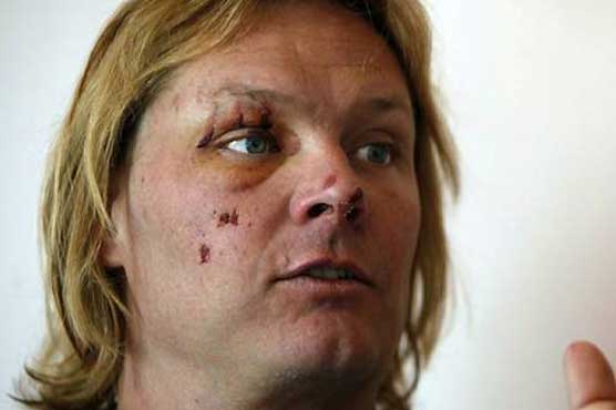 Chinese women summits Everest, helped by chopper lift