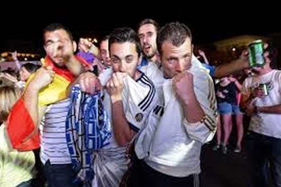 Football: Real Madrid fans swarm streets to celebrate win