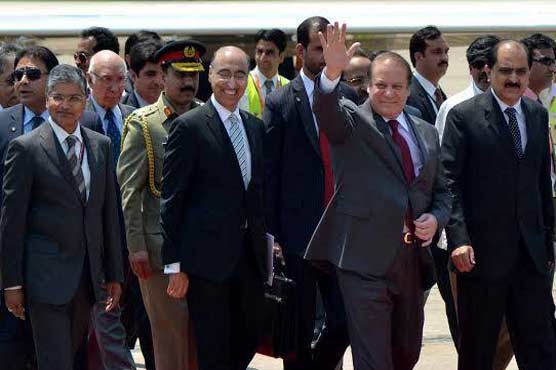 Modi's oath taking: PM Nawaz arrives in India 